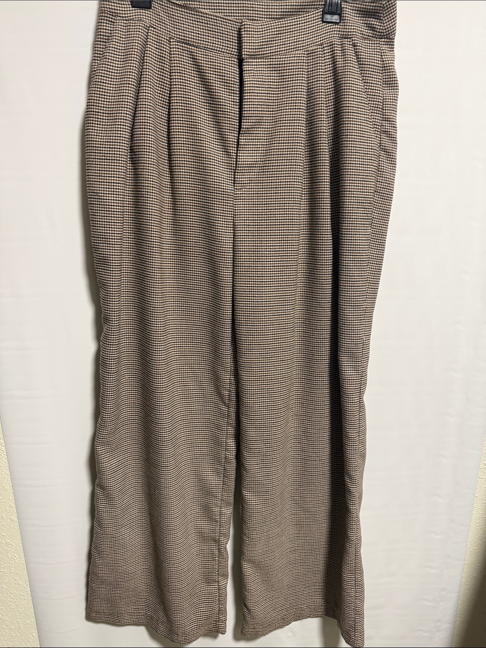 Steve Madden Brown Houndstooth High Waisted Wide Leg Pleated Pants Size Large - Picture 6 of 13